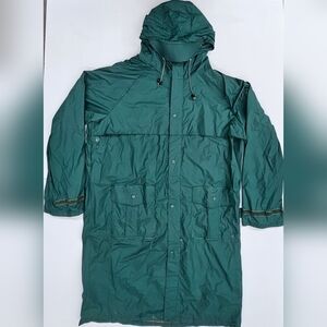 Vintage 80s or 90s L.L.Bean Green Hooded XL Rain Jacket , Full Zip, Snap Buttons